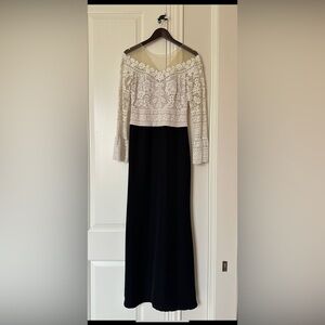 Tadashi Shoji - Idalia Crochet Bodice Gown